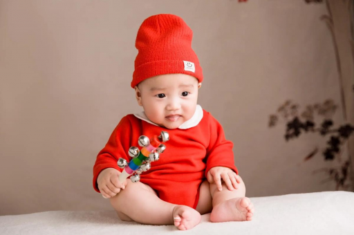 明港宝宝睡觉头发出汗